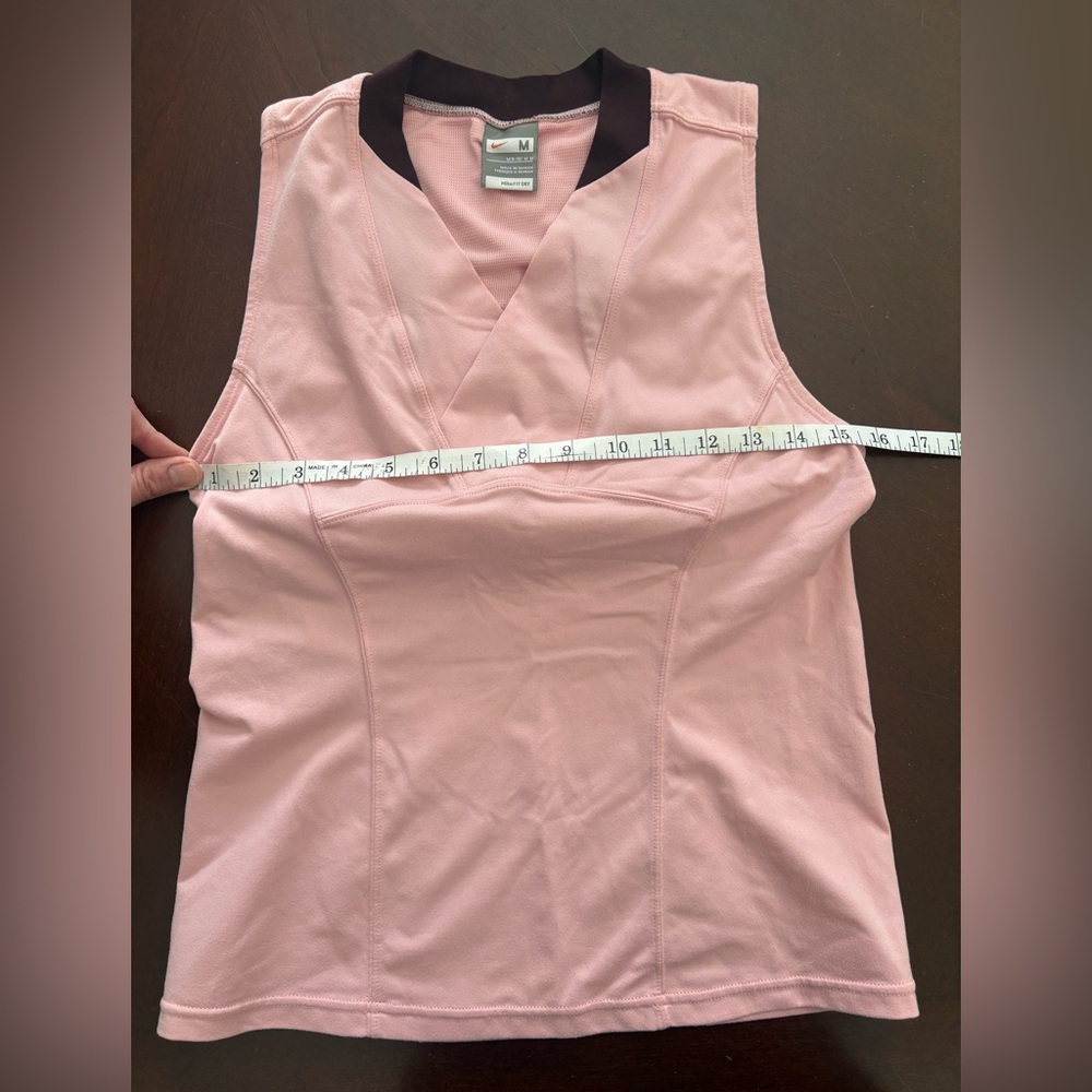 Nike Fit Dry Blush Pink & Burgundy Sleeveless Activewear Tank Size Medium Tennis - Picture 12 of 13